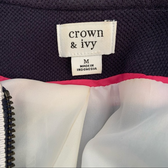 Crown & Ivy Navy Blue Zip Front Jacket with White Piping - Picture 5 of 5